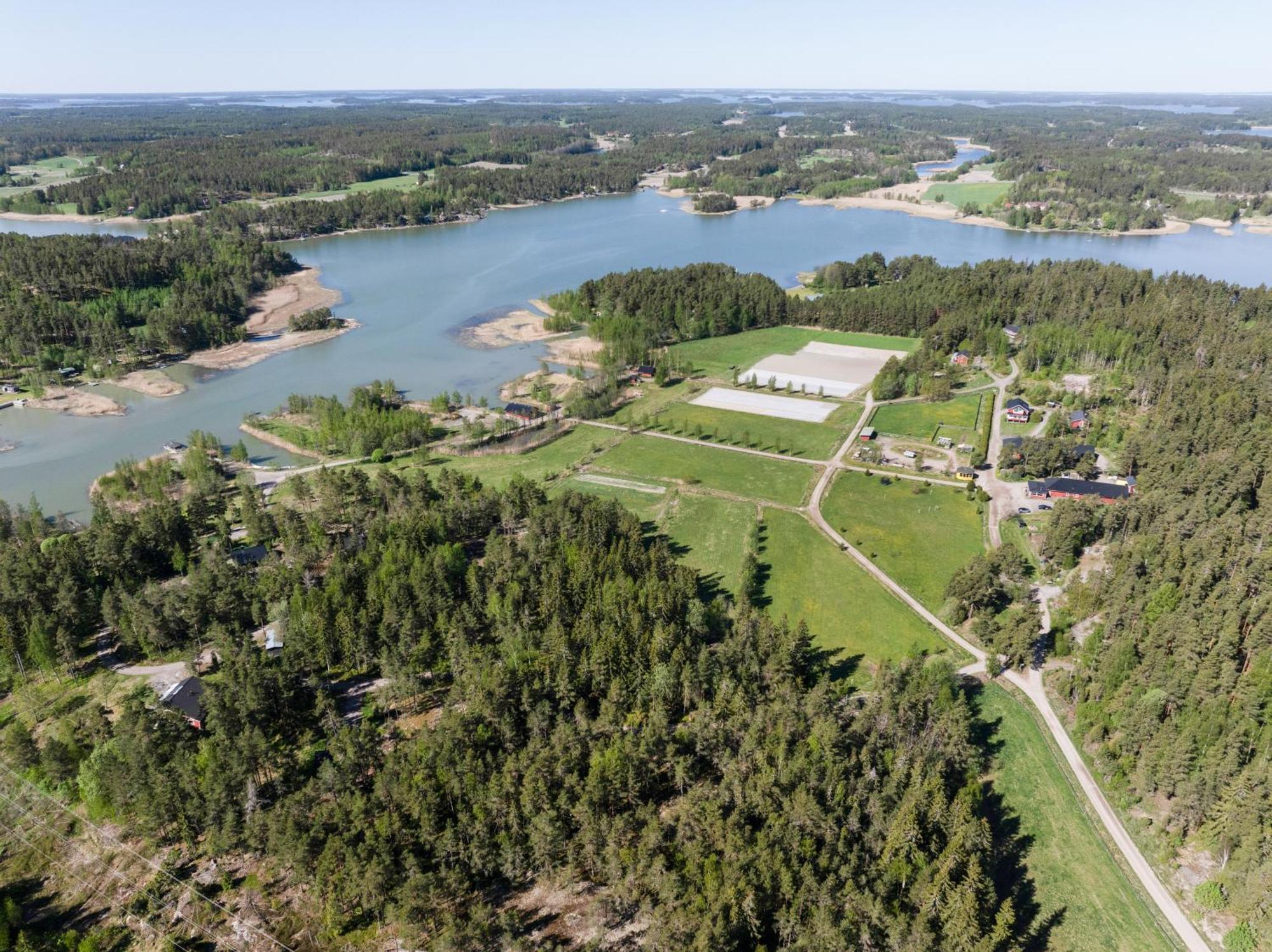 Lomahyppaeys Villa Naantali Exterior photo