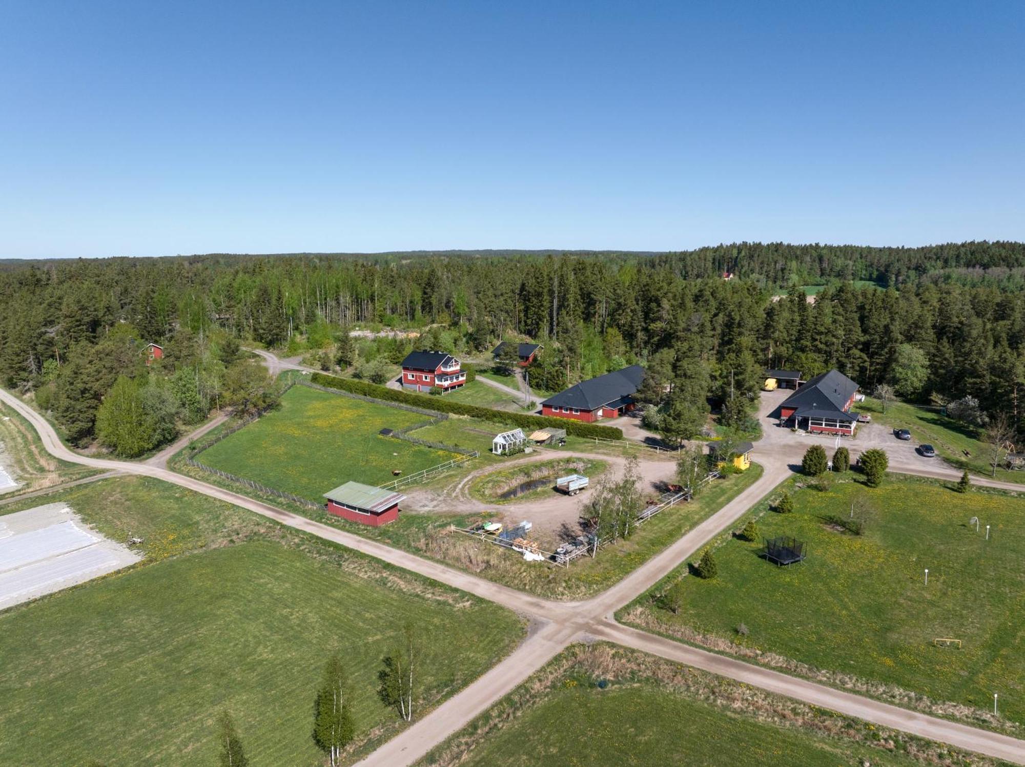 Lomahyppaeys Villa Naantali Exterior photo