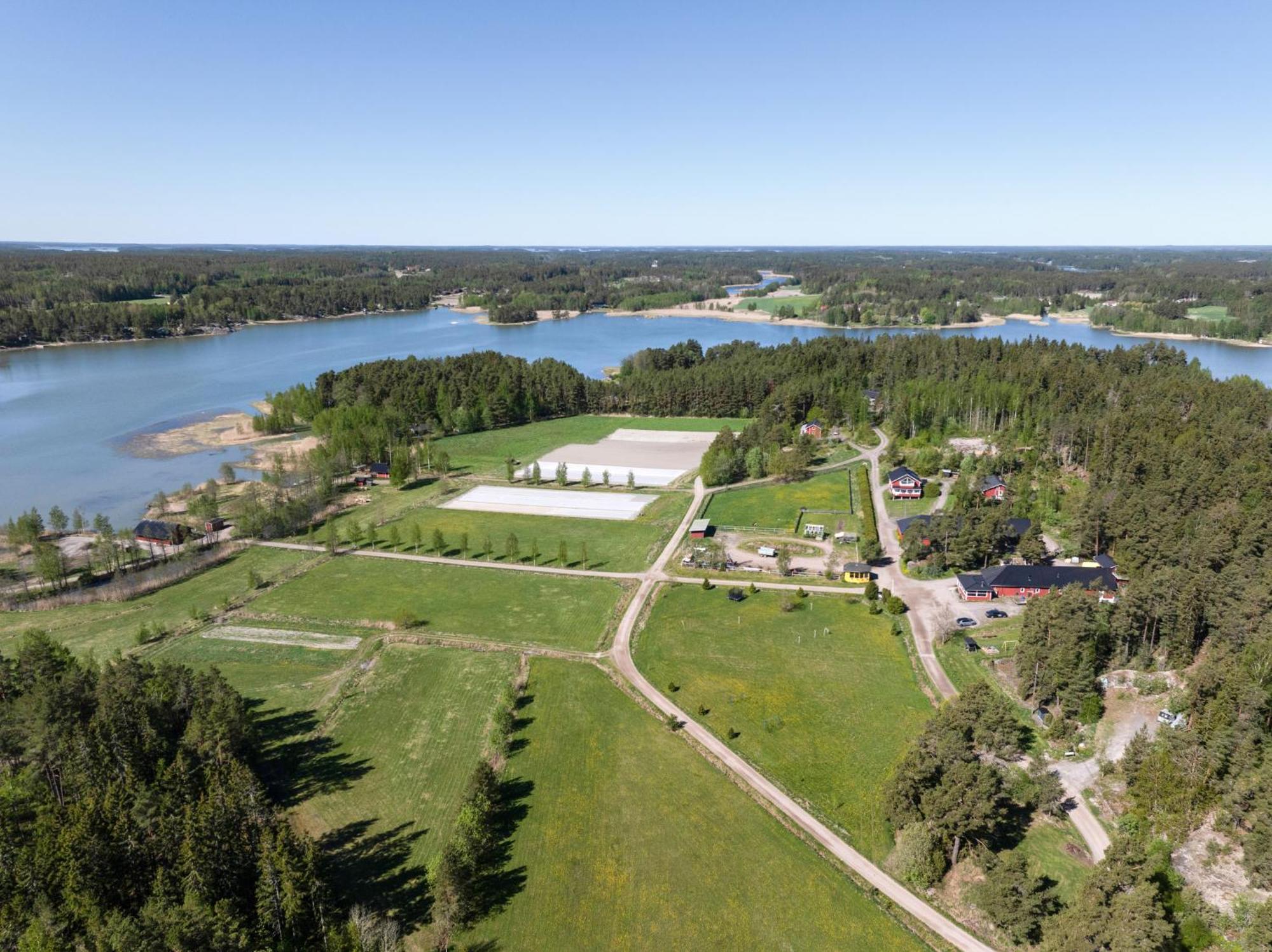 Lomahyppaeys Villa Naantali Exterior photo